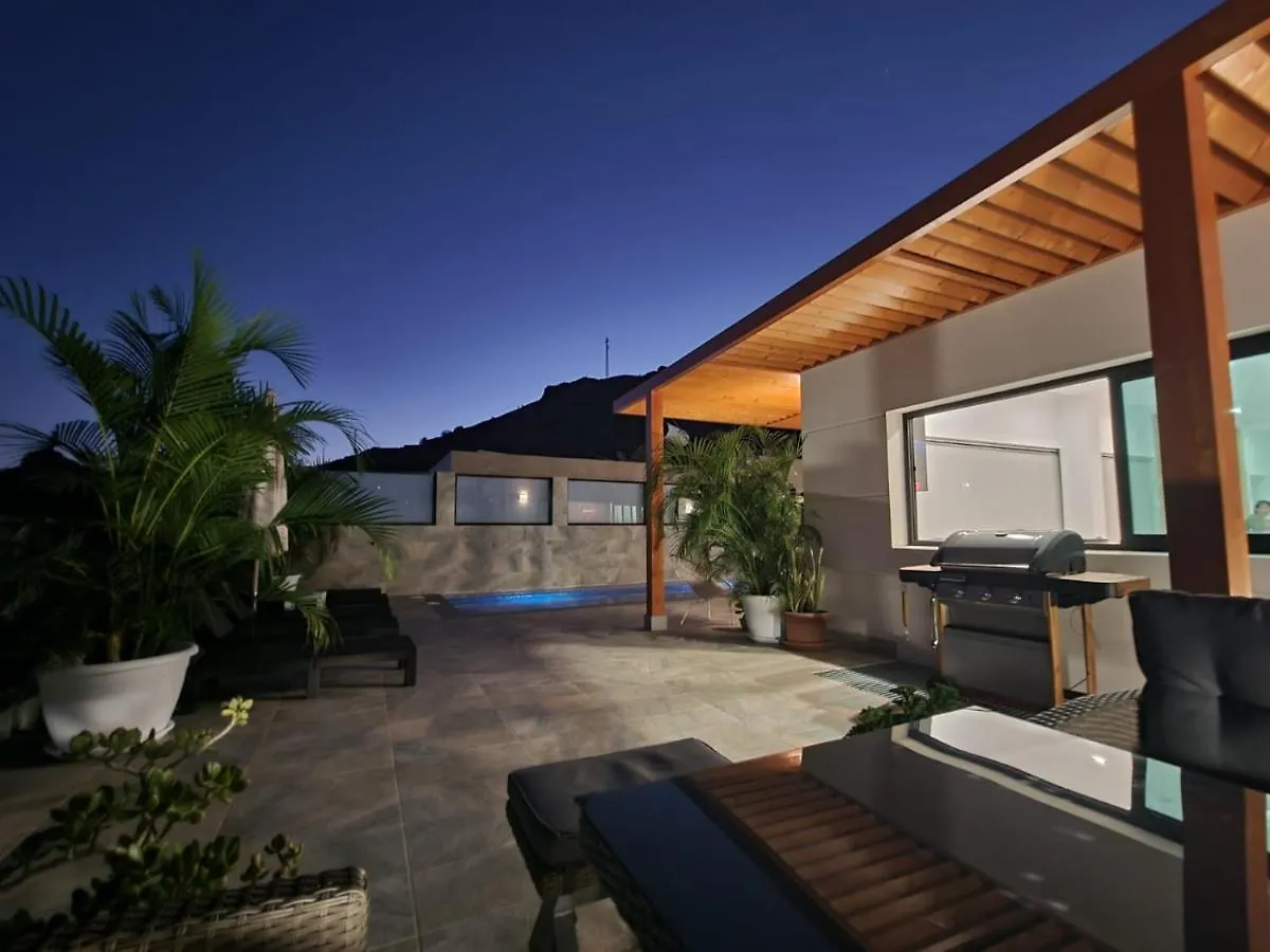 Villa De Lujo Con Piscina Climatizada Mogán