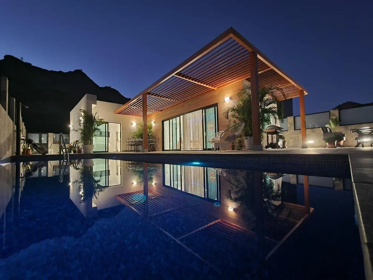 Villa De Lujo Con Piscina Climatizada Mogán