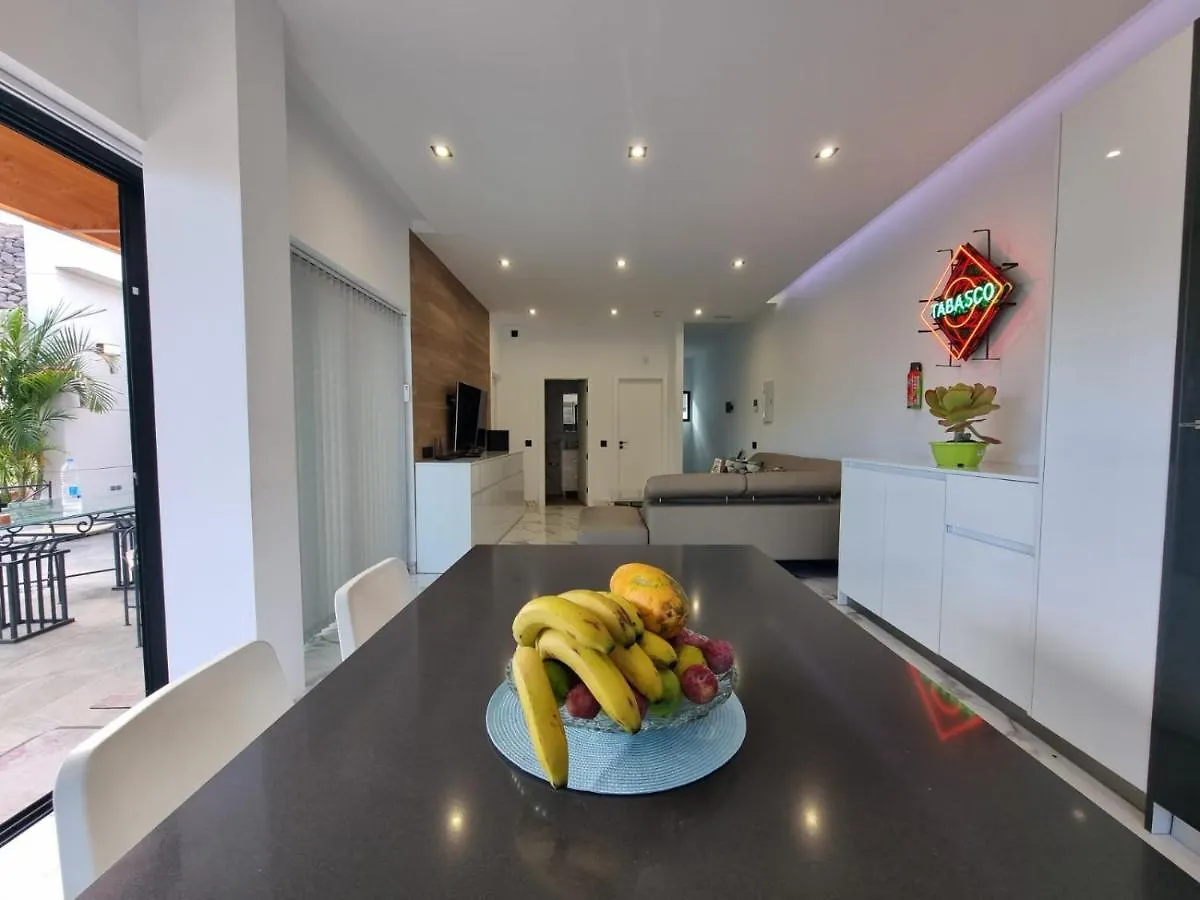 Villa De Lujo Con Piscina Climatizada Mogán