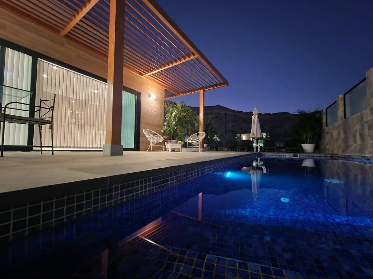 Villa De Lujo Con Piscina Climatizada Mogan Spain