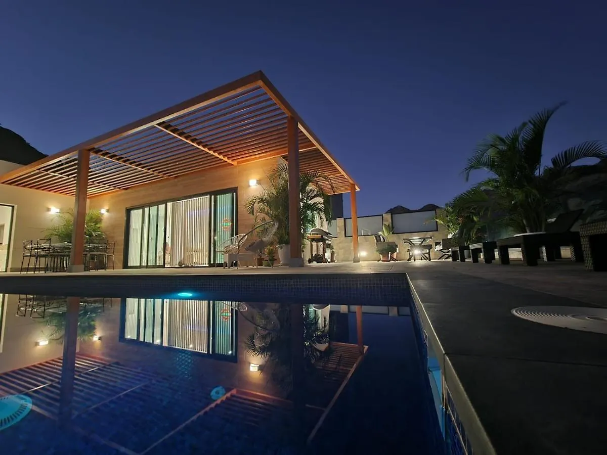 Villa De Lujo Con Piscina Climatizada Mogan 0*,