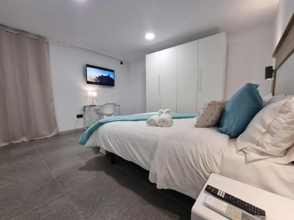 Villa De Lujo Con Piscina Climatizada Mogan