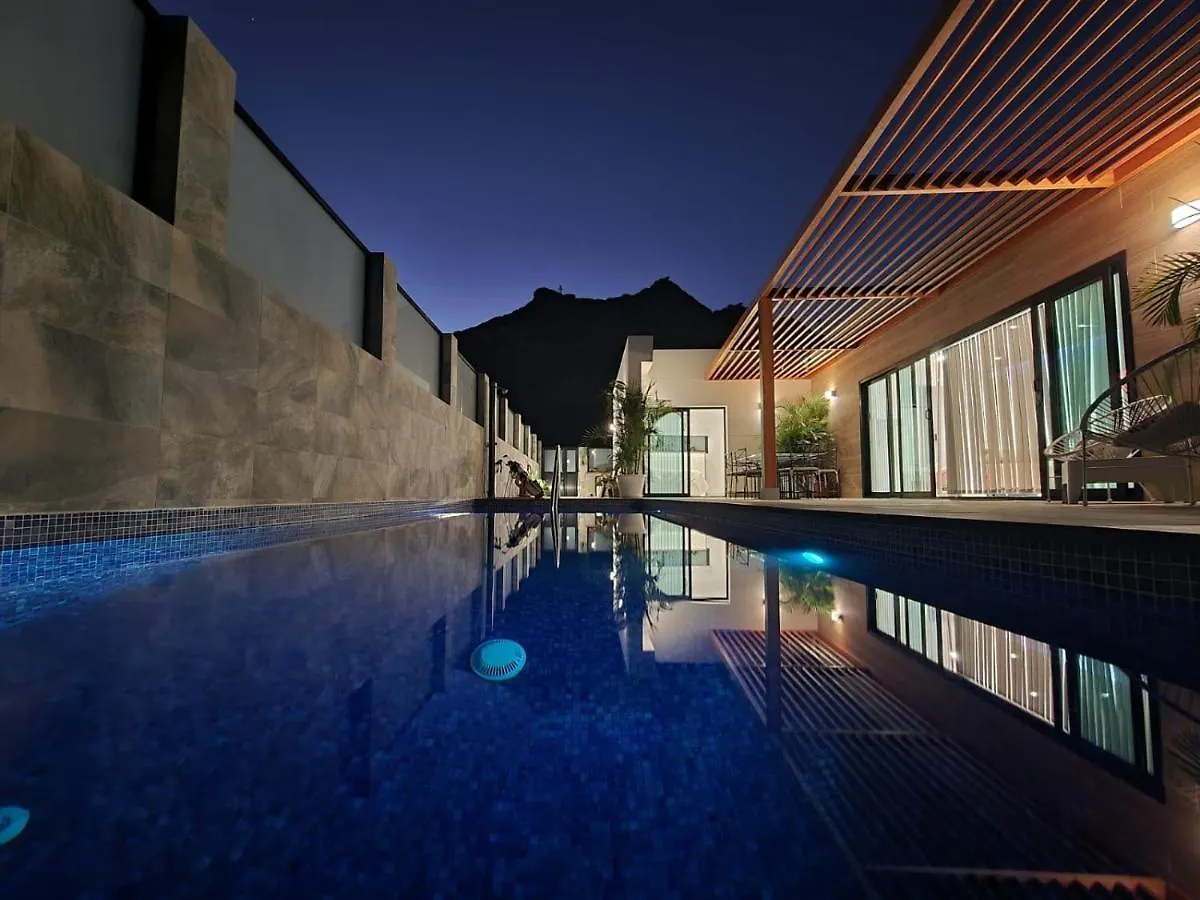 Villa De Lujo Con Piscina Climatizada Mogan Spain