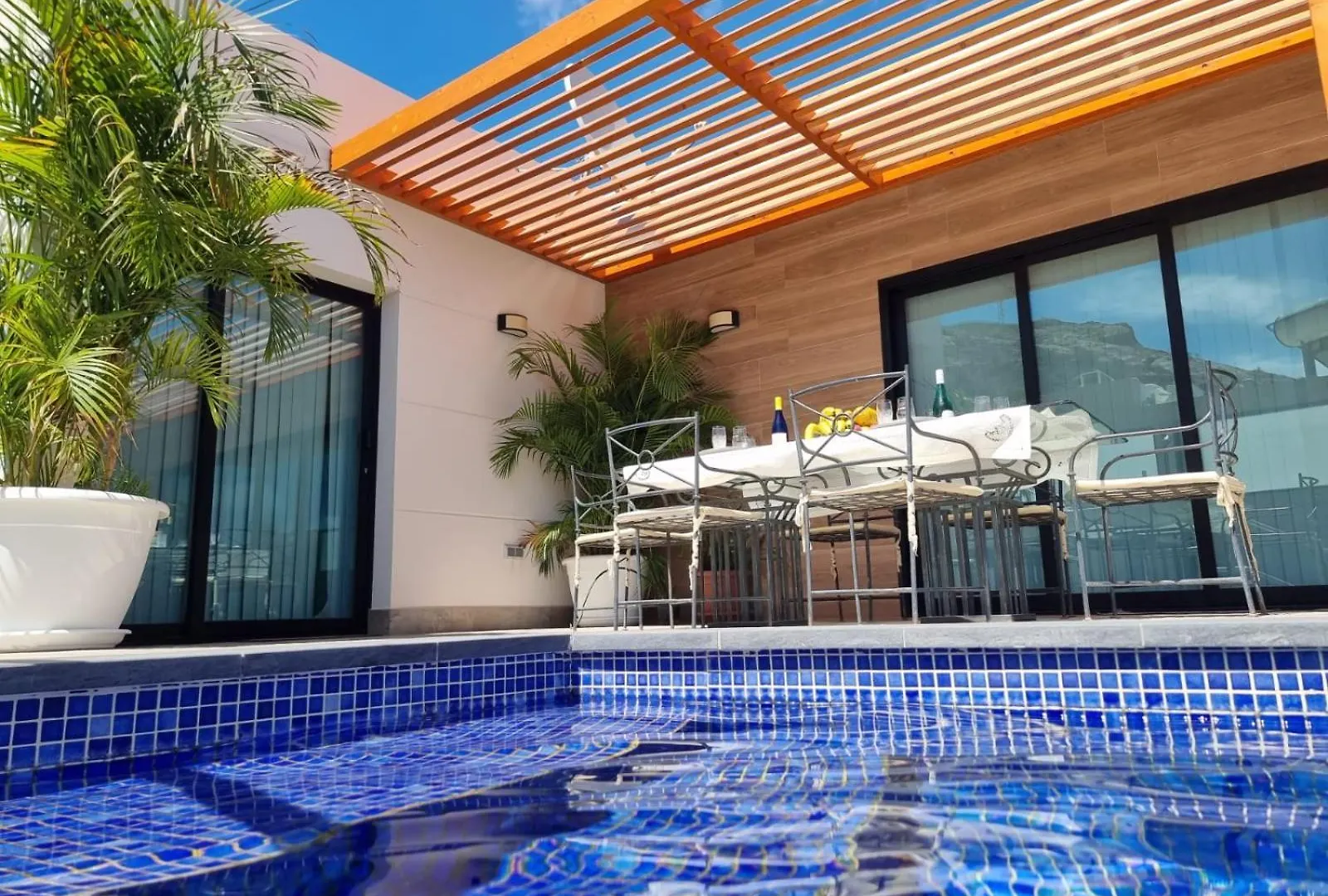 Villa De Lujo Con Piscina Climatizada Mogan Spain