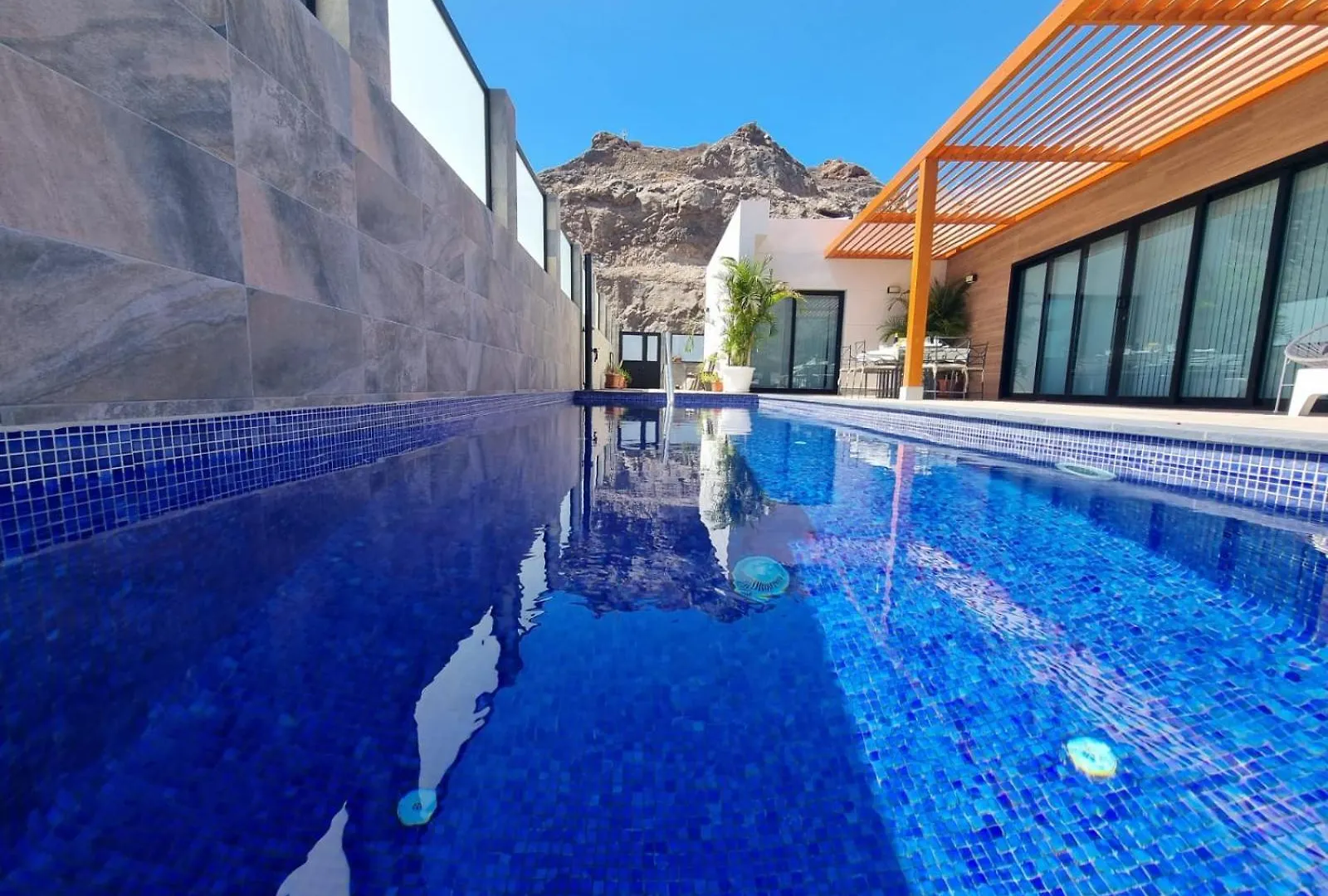 Villa De Lujo Con Piscina Climatizada Mogan Spain